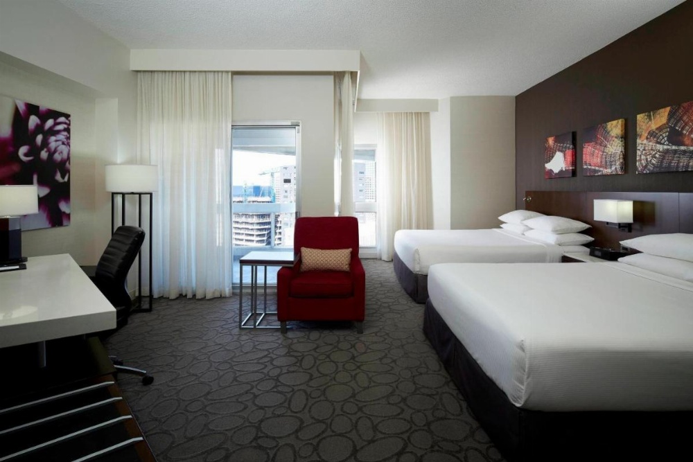 Queen Room with 2 Queen Beds - Club Level