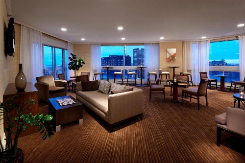 Delta Hotels by Marriott Montreal image 15